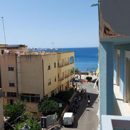 Casa Floridea -Mediterranea Sicilia Apt Cefalù Kültér fotó