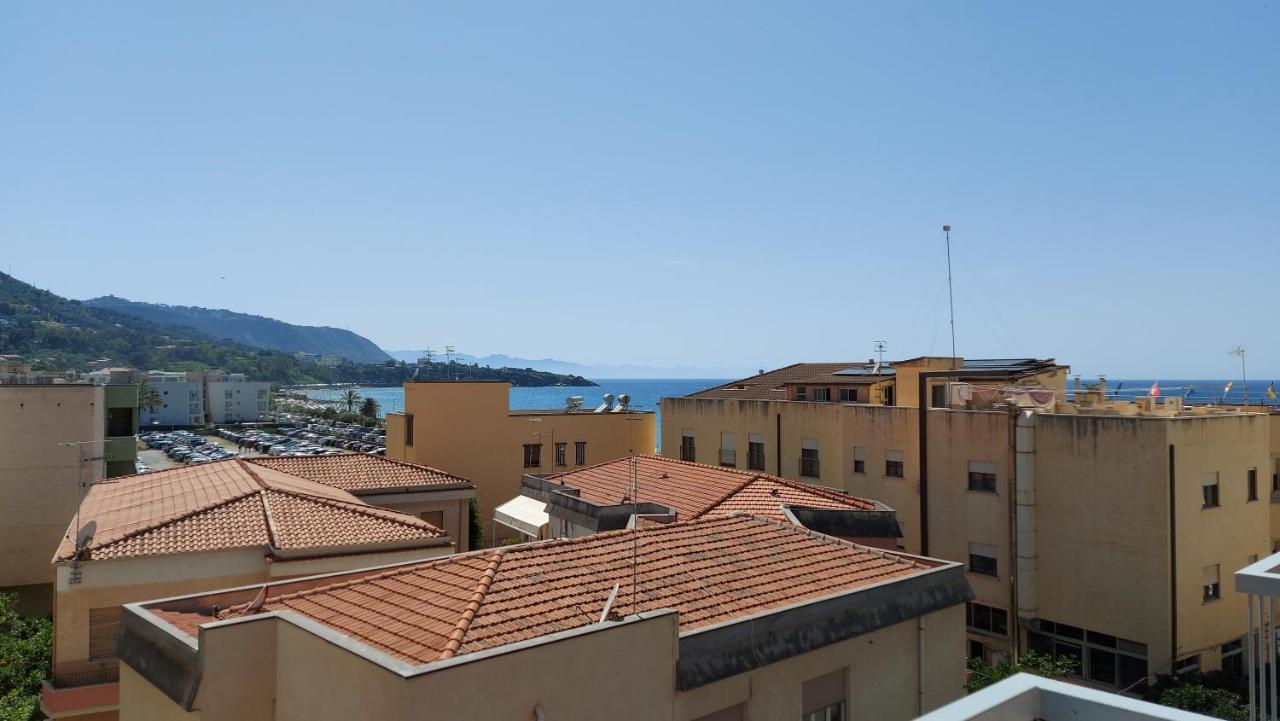 Casa Floridea -Mediterranea Sicilia Apt Cefalù Kültér fotó