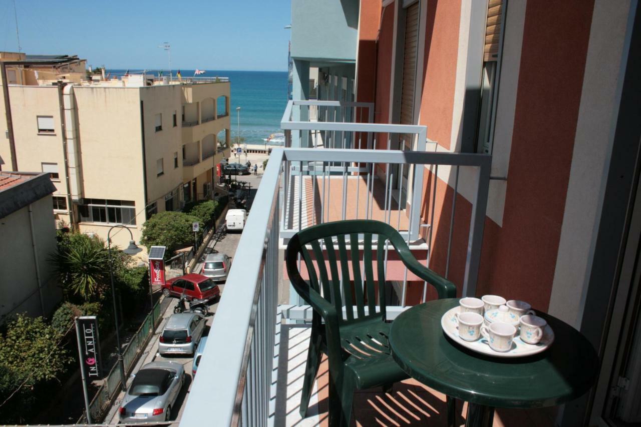 Casa Floridea -Mediterranea Sicilia Apt Cefalù Kültér fotó